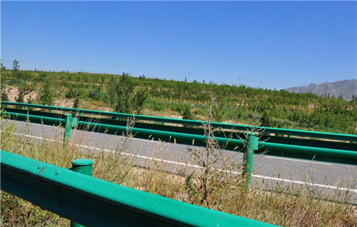 公路工程量清单表里面出现的波形护栏产品名称解读